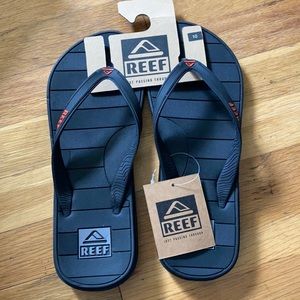 Men’s reef flip flops